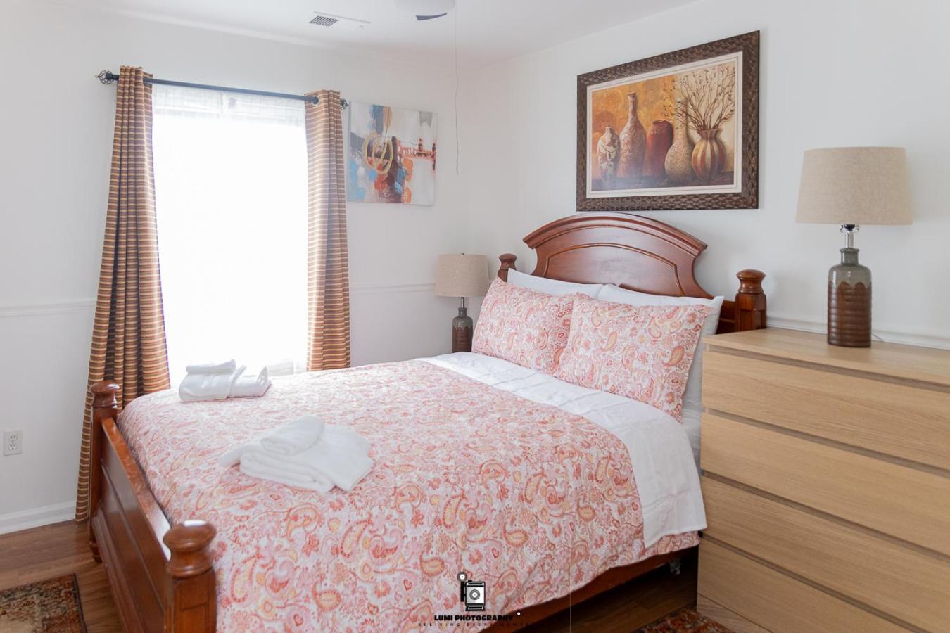 Newark Airport Oasis: Spacious 3-Bed Near EWR & NYC Exterior photo