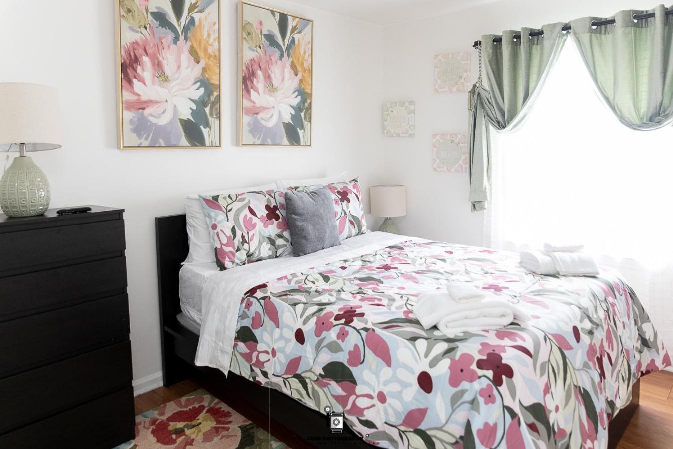 Newark Airport Oasis: Spacious 3-Bed Near EWR & NYC Exterior photo